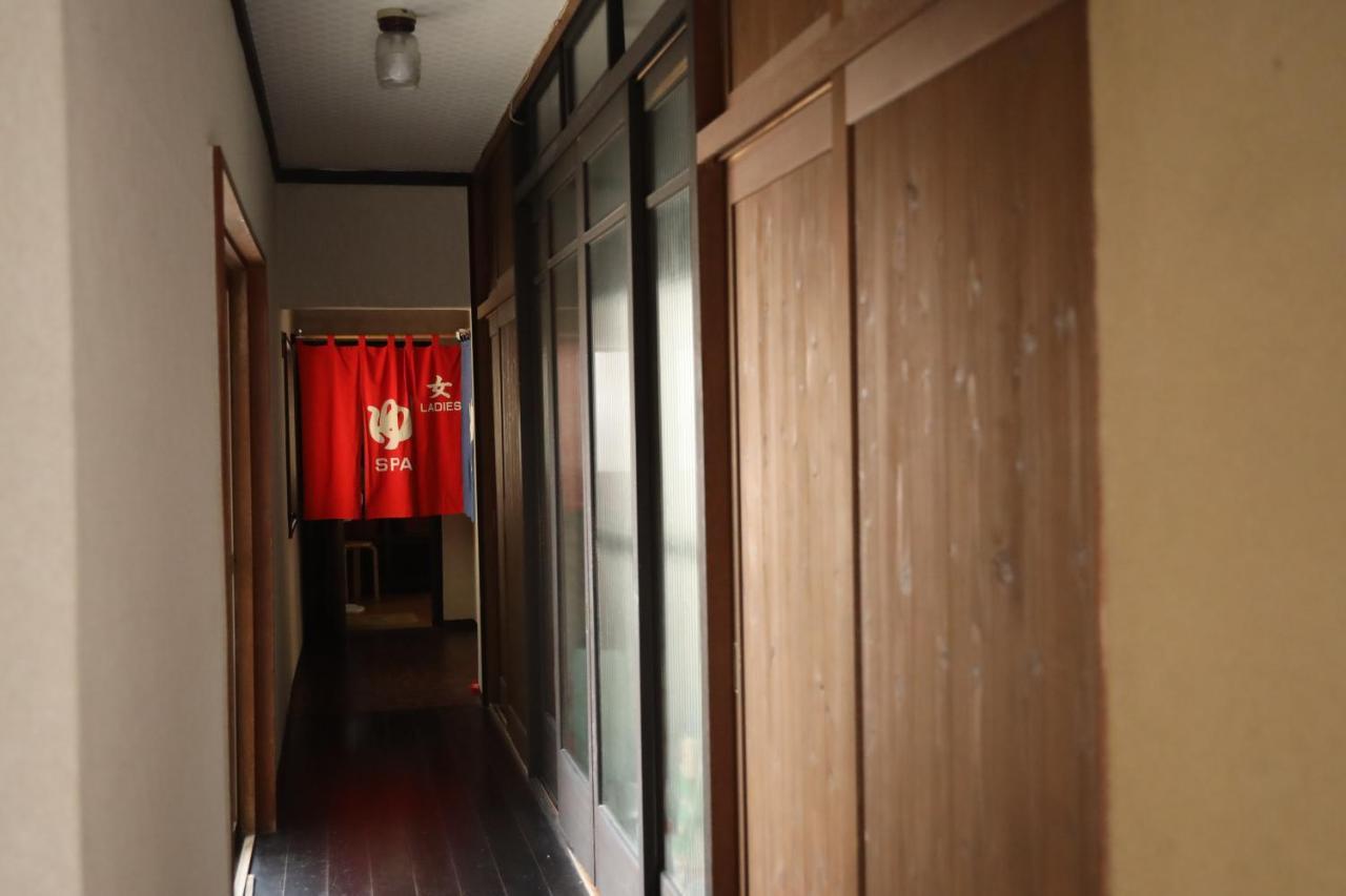 Daibutsu Ryokan Takaoka Exterior photo
